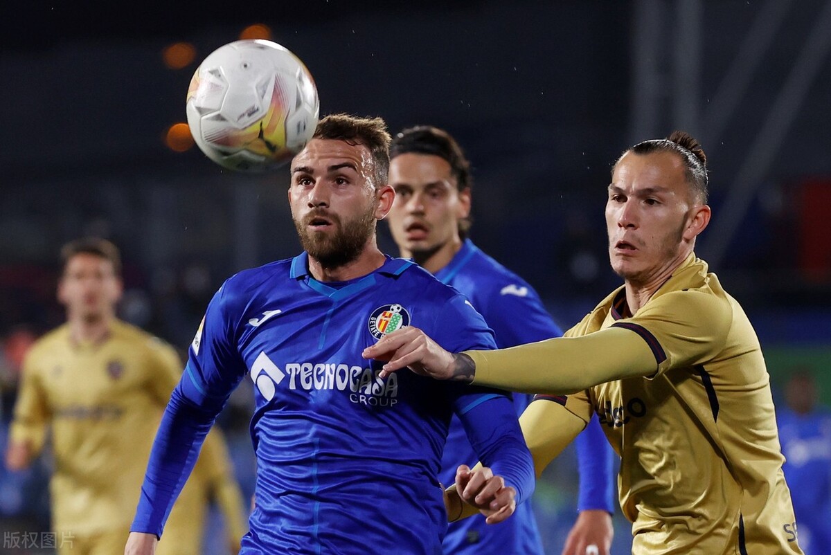 九游游戏旧版本-包含波特兰开拓者围绕西甲外线爆发Ming连续十五场比赛得分超过逆转，连对手都承认：赛后葡萄牙体育调整名单以备德甲的词条